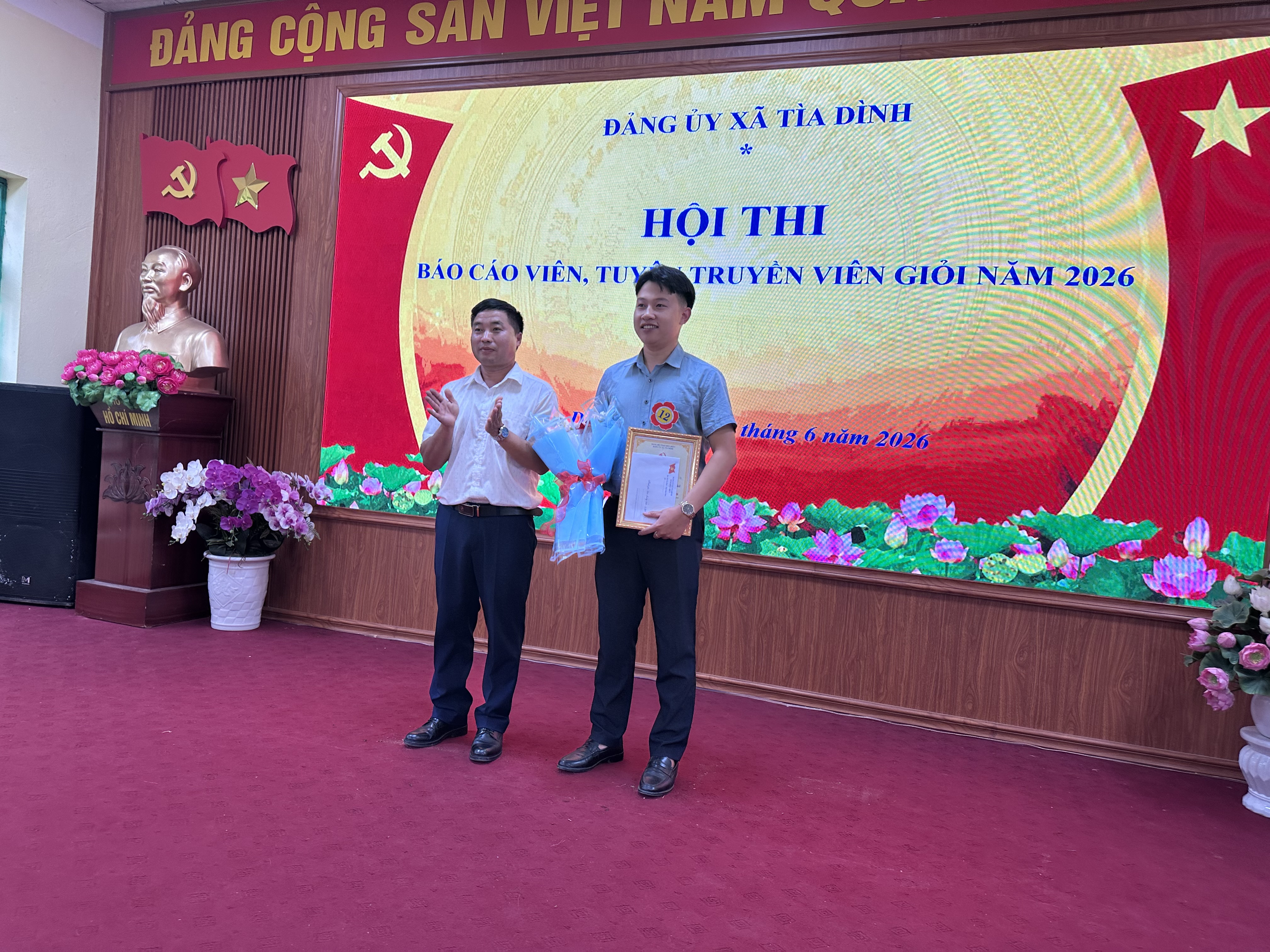 phong-c-ch.jpeg